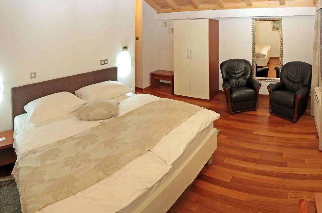 Hotel Monika Trogir