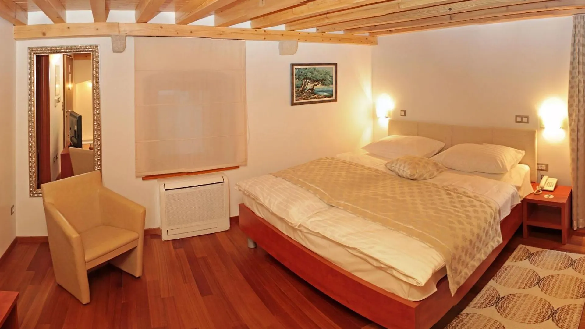 Hotel Monika Trogir Croatia