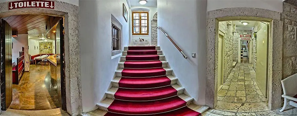 Hotel Monika Trogir