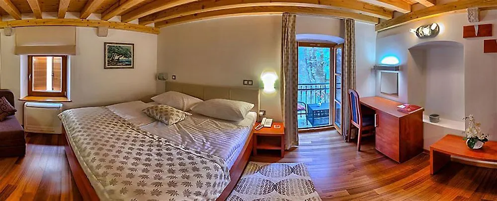 Hotel Monika Trogir Croatia