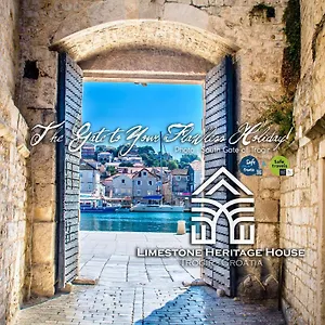 Limestone Heritage House Appart hôtel