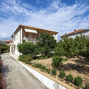 Pensión And With Parking Space - 13102
