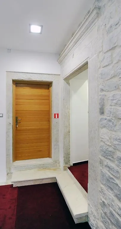 Hotel Monika Trogir 4*,  Croatie